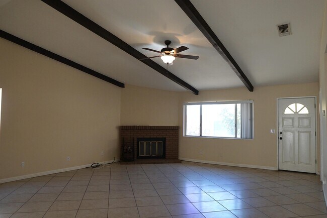 Building Photo - 54075 Avenida Madero