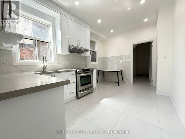 Photo du bâtiment - 1087 Gerrard St E