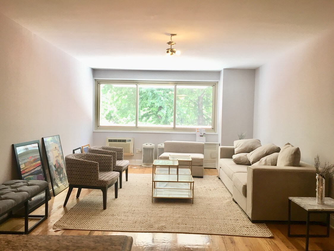 Primary Photo - 37 W 93rd St