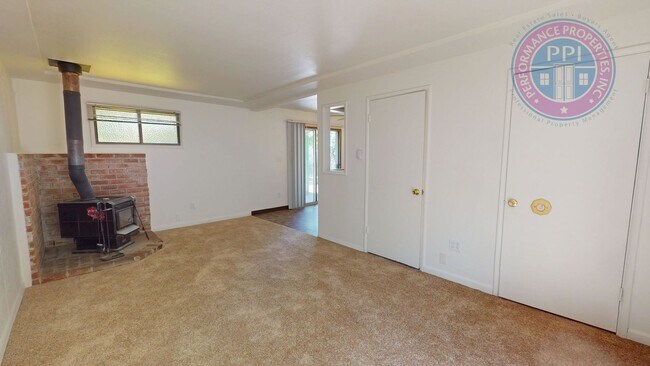 Foto del edificio - Beaumont - Prime Location!  Great Floor-Plan, Fully Fenced Yard, Pet Friendly!!