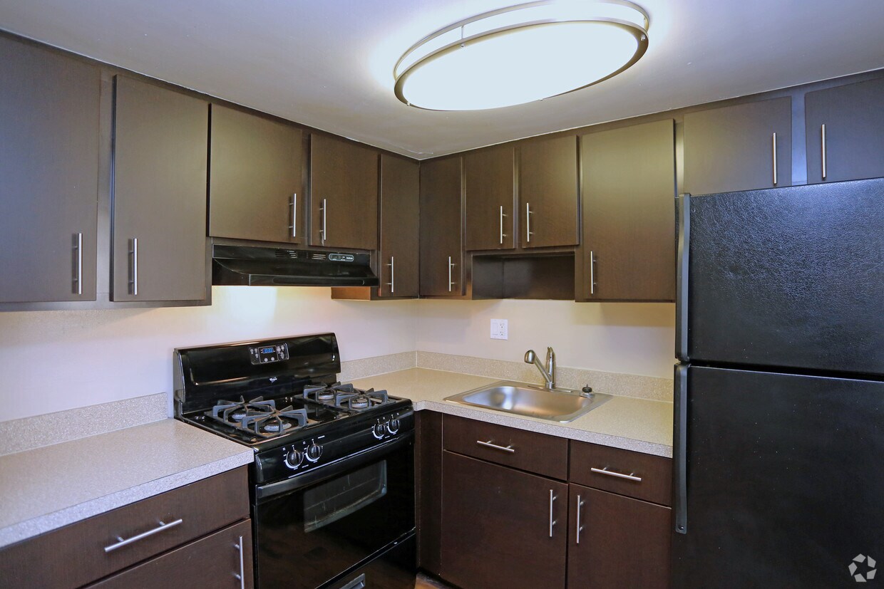 The Crossroads at Downtown Boca Apartments Boca Raton, FL