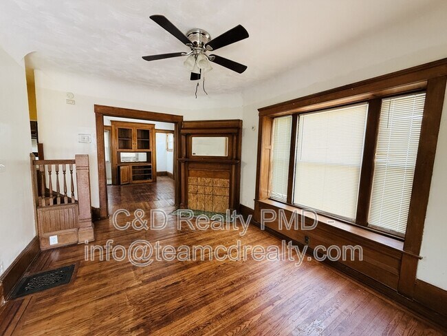 Foto del edificio - 10749 Hull Ave