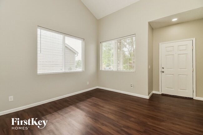 Building Photo - 9370 Pony Gulch Way