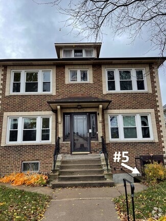 Building Photo - 1041 Grand Ave