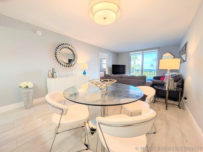 Foto del edificio - 2929 S Ocean Blvd
