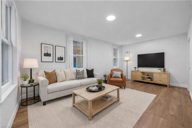 Building Photo - 416 Maryland Ave