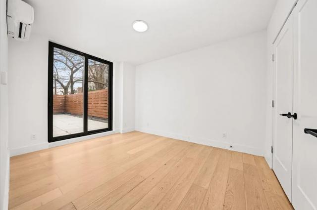 Foto del edificio - 2 bedroom in Brooklyn NY 11221