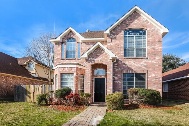 Building Photo - 1511 Springwood Dr