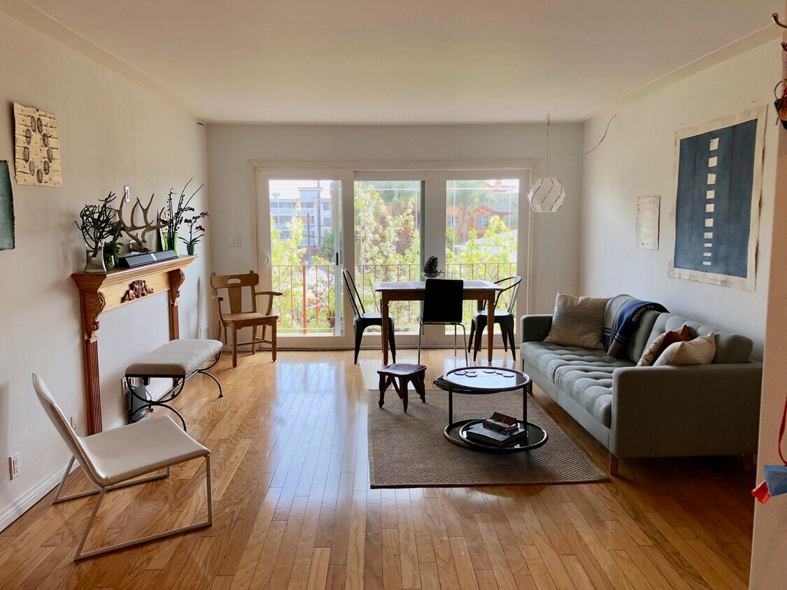 382 Coronado Ave, Long Beach, CA 90814 382 Coronado Ave Long Beach