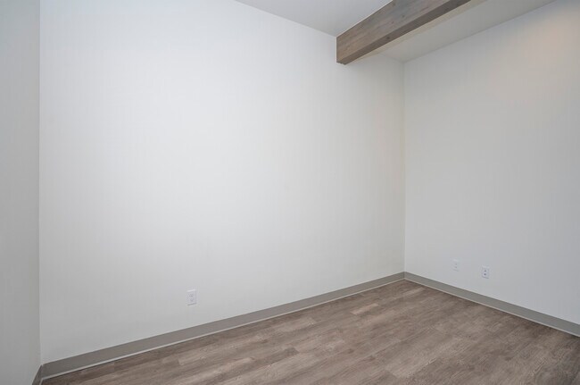 Foto del edificio - 11102 Freiday St SW