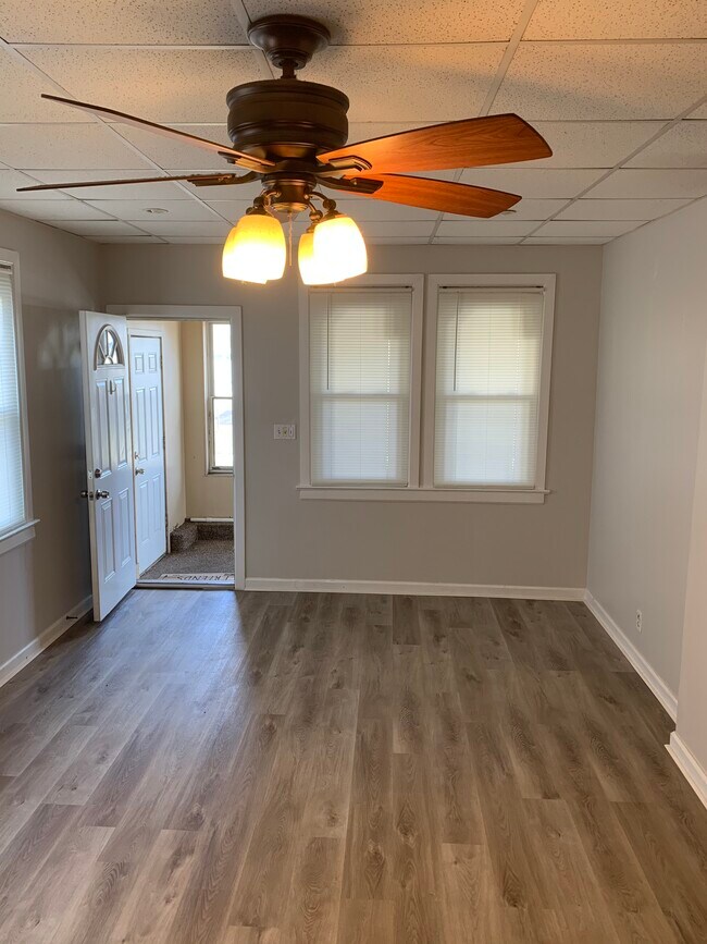 Foto del edificio - 101 Patterson Ave