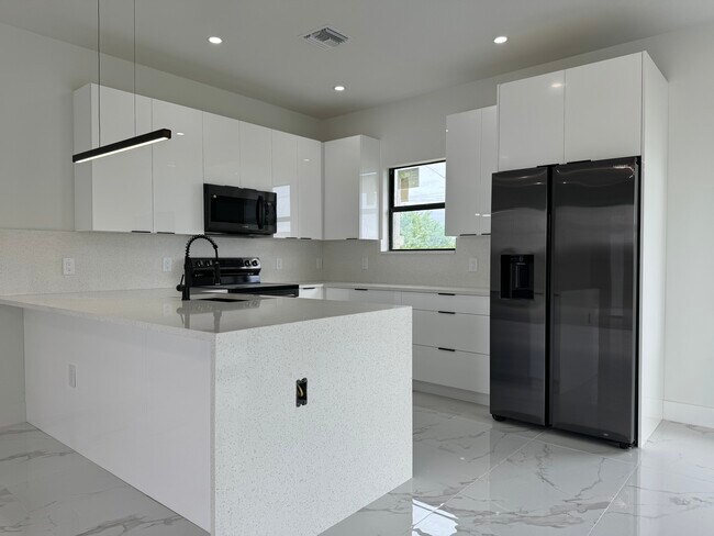 Foto del edificio - 3210 8th St SW