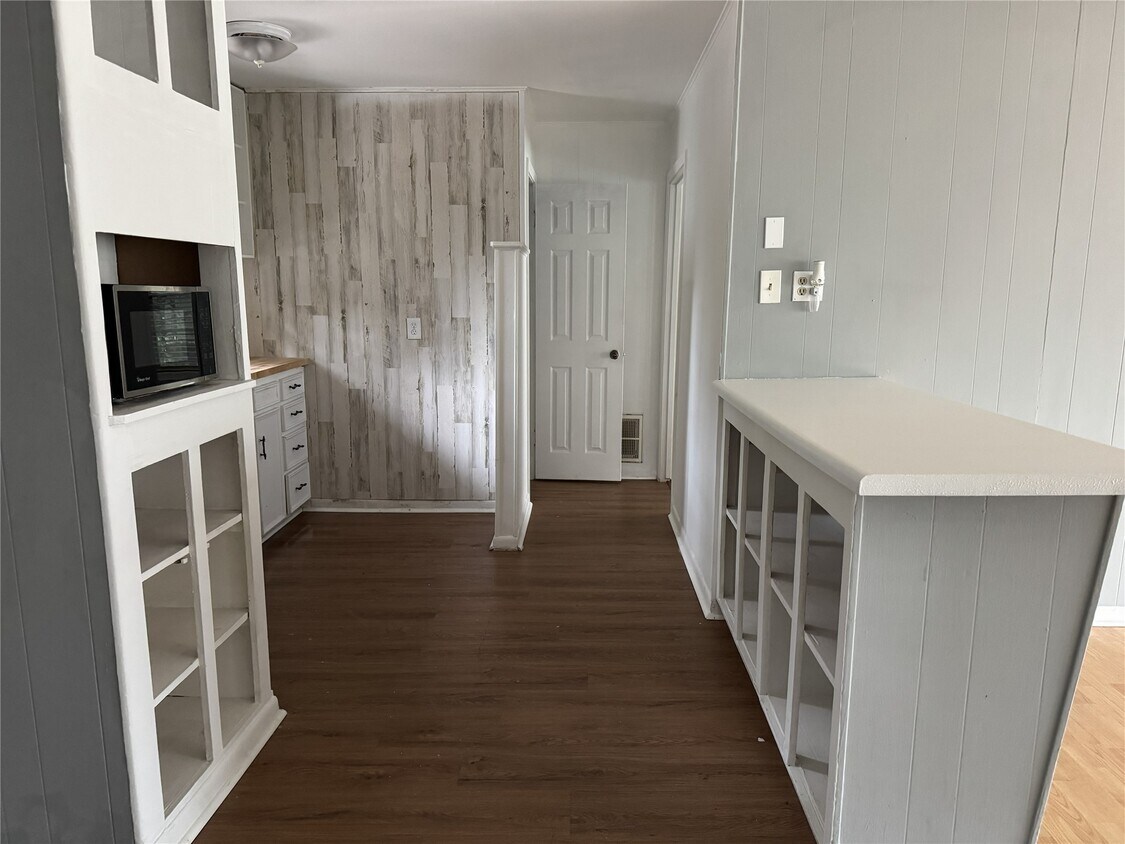 Foto del edificio - 5907 Cessna Dr