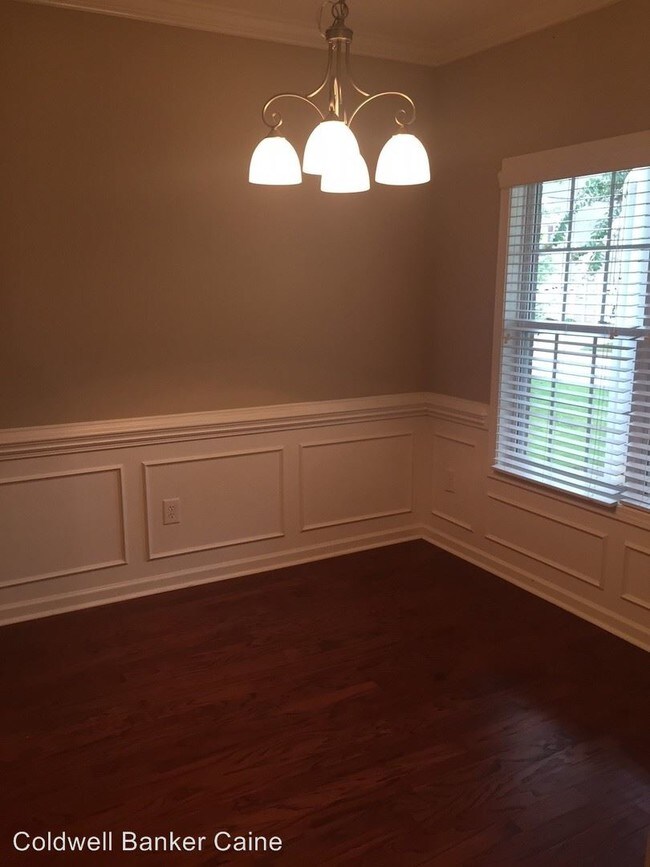 Building Photo - 3 br, 2.5 bath House - 58 Barnwood Circle