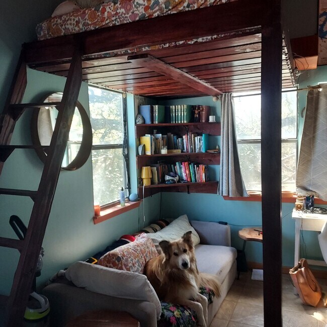 Foto del edificio - 809 W Annie St