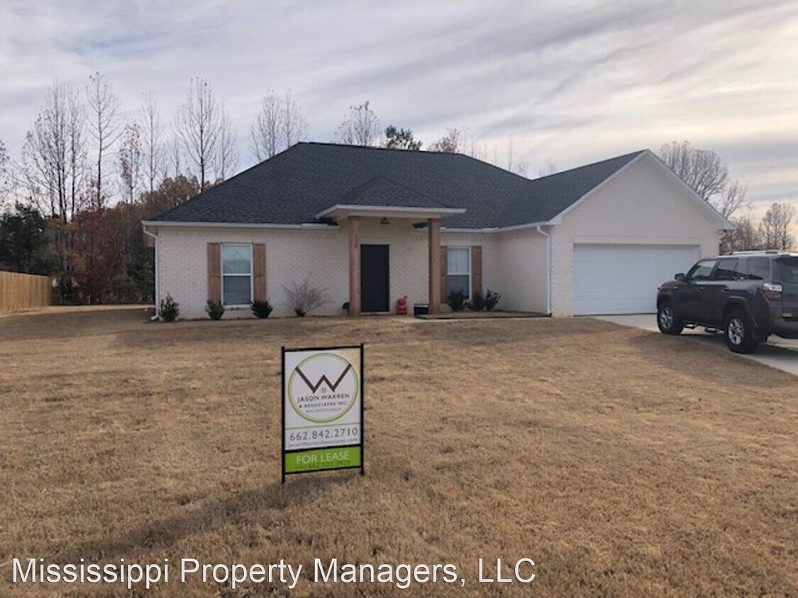 3 br, 2 bath House 138 Pritchard Circle House Rental in Tupelo, MS