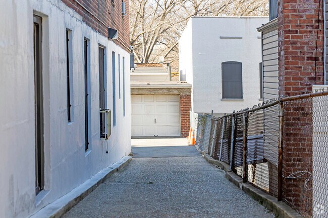 Parking - 3231 Barker Ave
