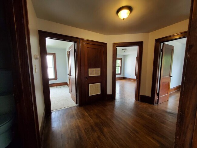 Foto del edificio - 437-437 1/2 Arch St