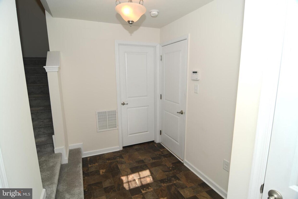 110 Tulip Ln, Gilbertsville, PA 19525 Townhome Rentals in