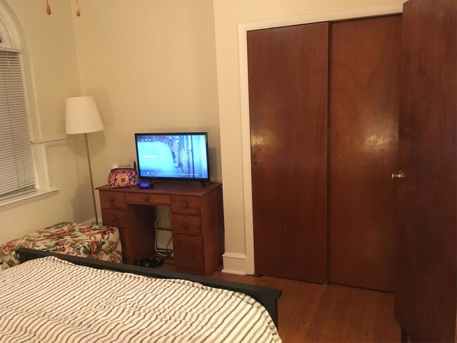 Foto del edificio - 413 Pine St