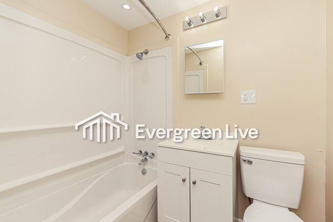 Foto del edificio - 6509 Harshmanville Rd