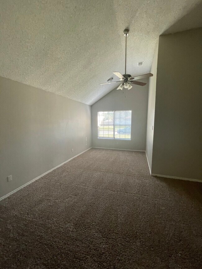 Foto del edificio - 1105 Garden Trl. Mesquite, TX 75149