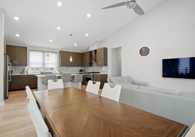 Foto del edificio - 10433 Newbliss Wy