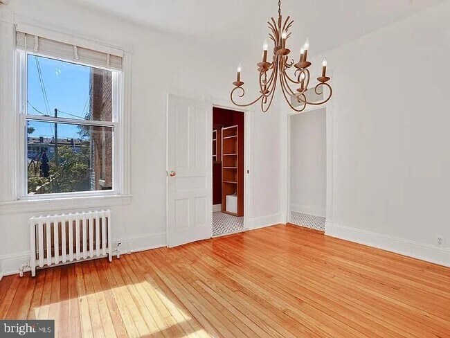 Foto del edificio - 426 Shepherd St NW