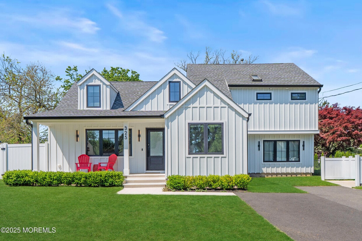 Foto principal - 325 Oakley Ave