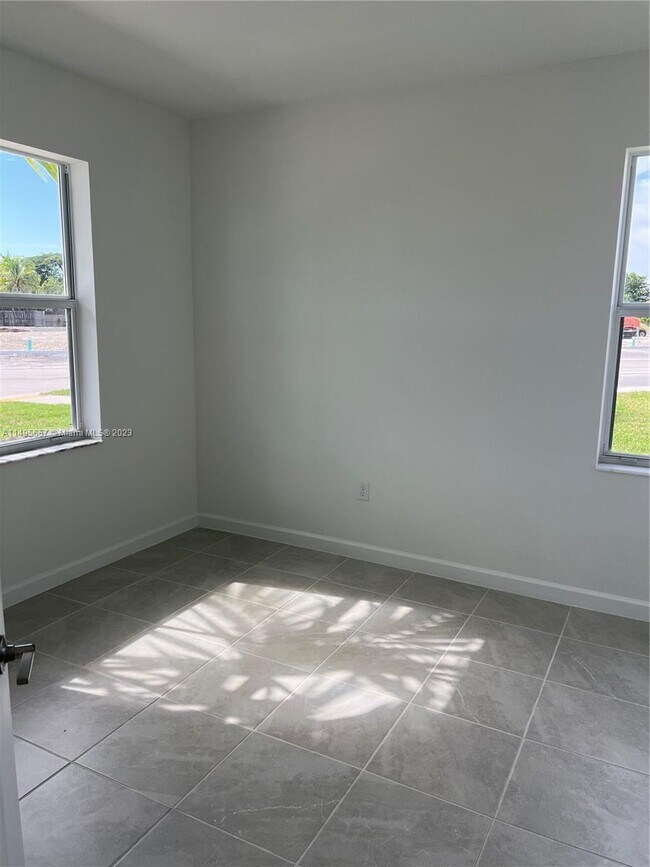 Building Photo - 16315 SW 292nd St
