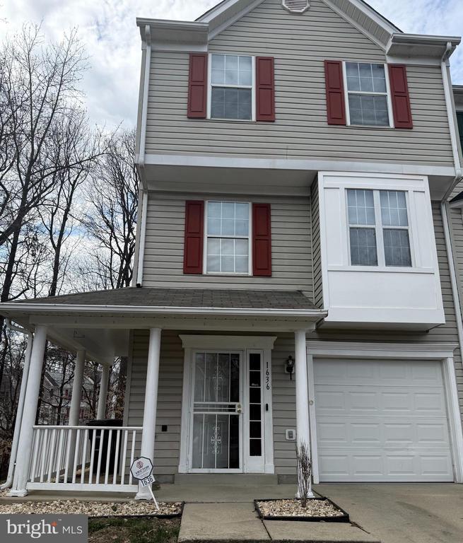 Building Photo - 1636 Deep Gorge Ct