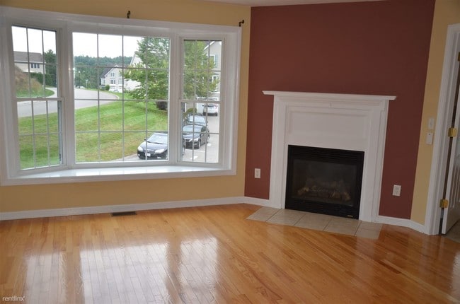 Foto del edificio - 2 br, 2.5 bath Condo - 3A Charity Ct