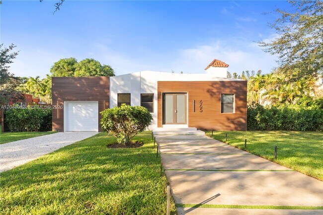 Foto del edificio - 665 NE 117th St