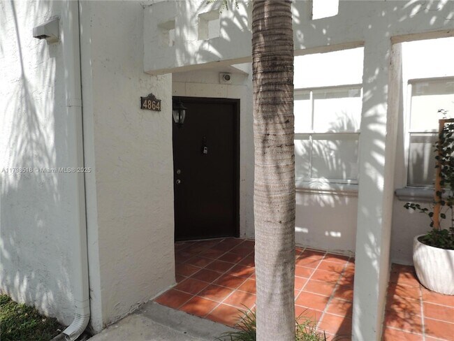 Building Photo - 4864 NW 97th Ct