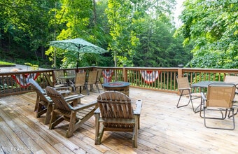 Building Photo - 540 Ridgecrest Rd