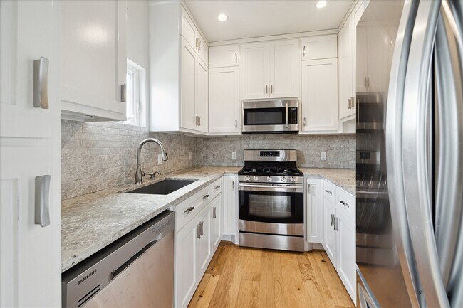 Foto del edificio - 4209 Billingsley St