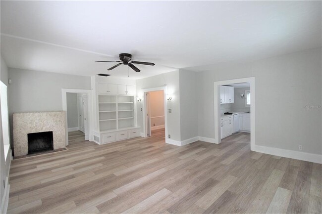 Foto del edificio - 1745 Oak St