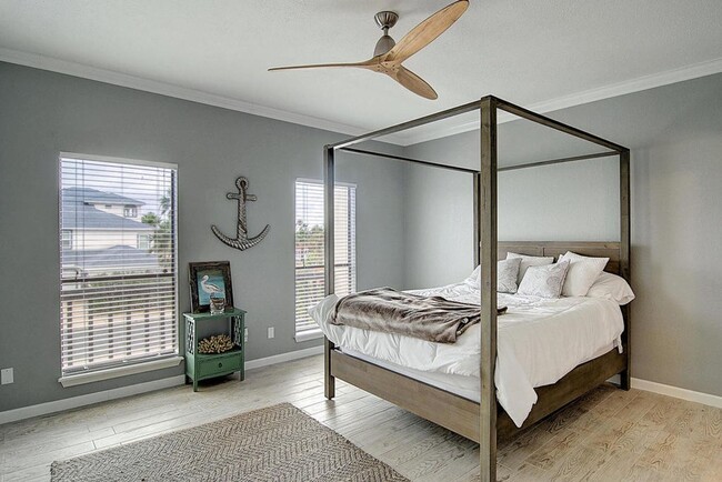 Foto del edificio - 15302 Bonasse Ct