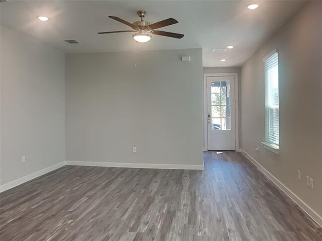 Foto del edificio - 1621 Palo Verde Wy