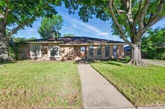 Building Photo - 2722 Margaret Dr