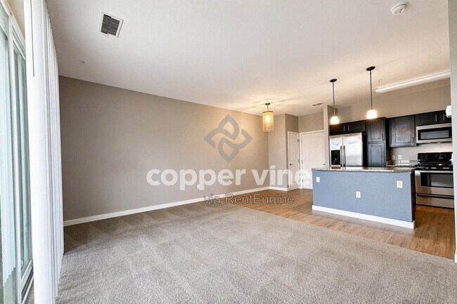 Foto del edificio - 4100 N Albion St