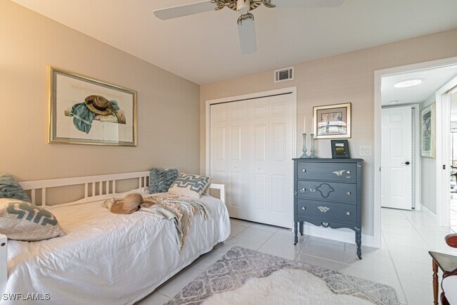 Foto del edificio - 12171 Kelly Sands Way