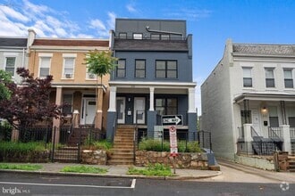 Building Photo - 615 Irving St NW