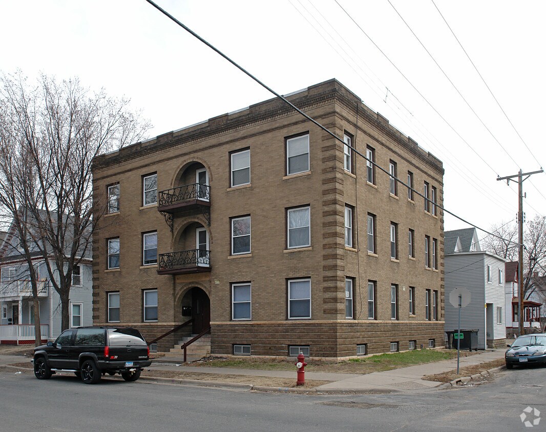Primary Photo - 1827-1829 14th Ave S