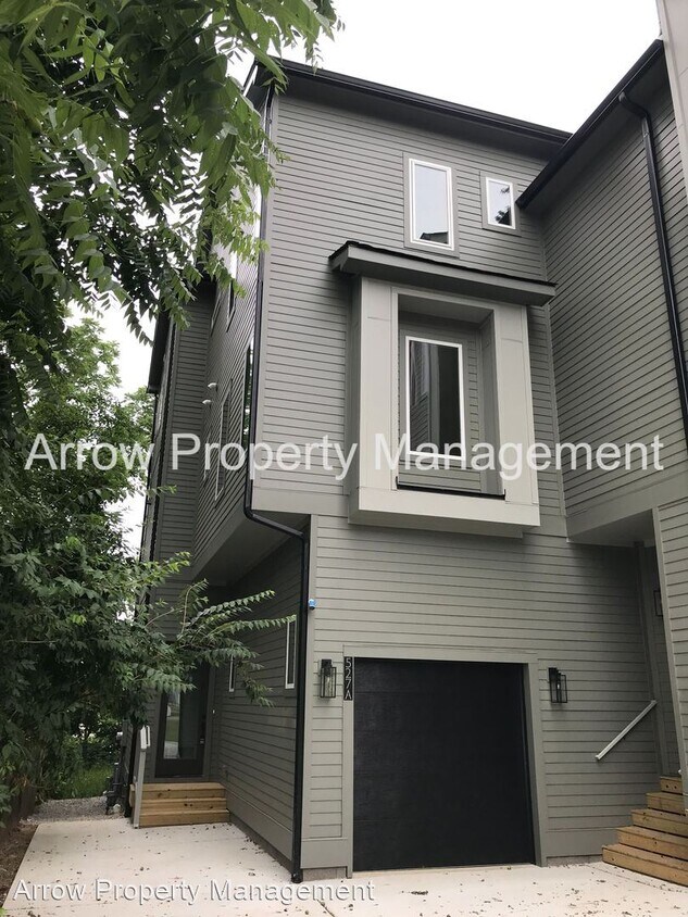 Foto principal - 3 br, 3.5 bath House - 527A Veritas St