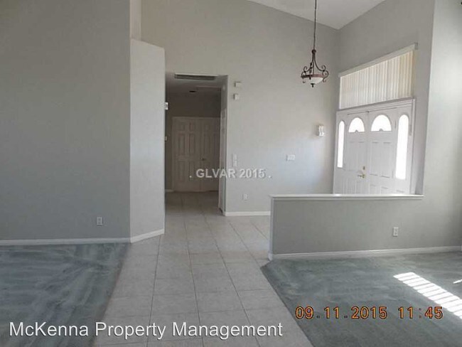 Building Photo - 2526 El Paso Grande Ave