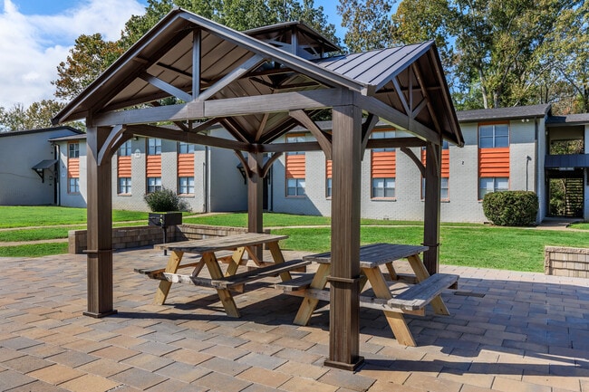 Building Photo - Grey Parc of Rossville