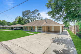 Building Photo - 14095 Bayou Grand N Blvd