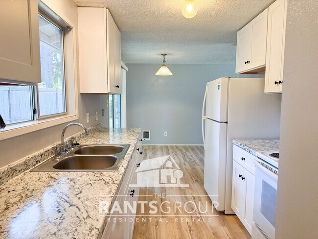 Foto del edificio - 1331 Union Mills Rd SE