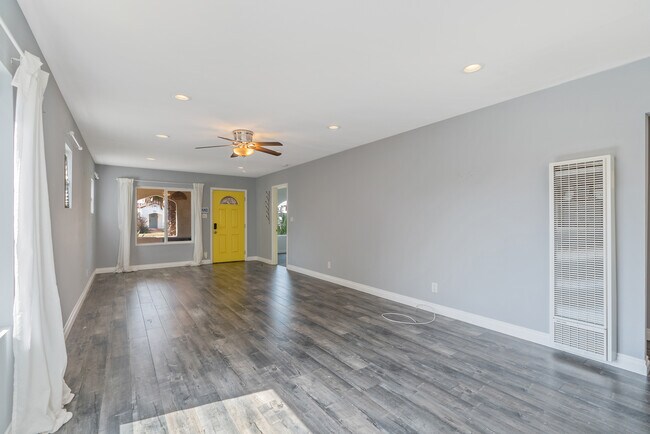 Foto del edificio - 3111 W 69th St